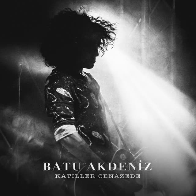 Katiller Cenazede cover